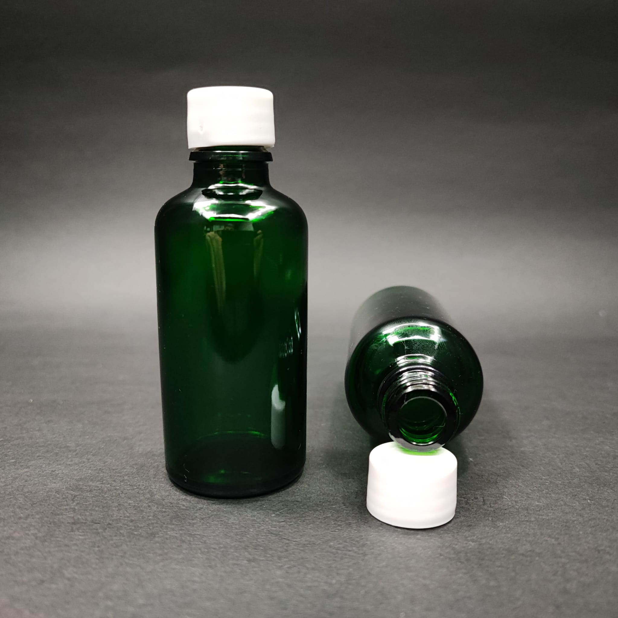 50 Cc Yeşil Cam Şişe + Kendinden Contalı Sızdırmaz Beyaz Kapak - 50 Ml Kapaklı Cam Şişe
