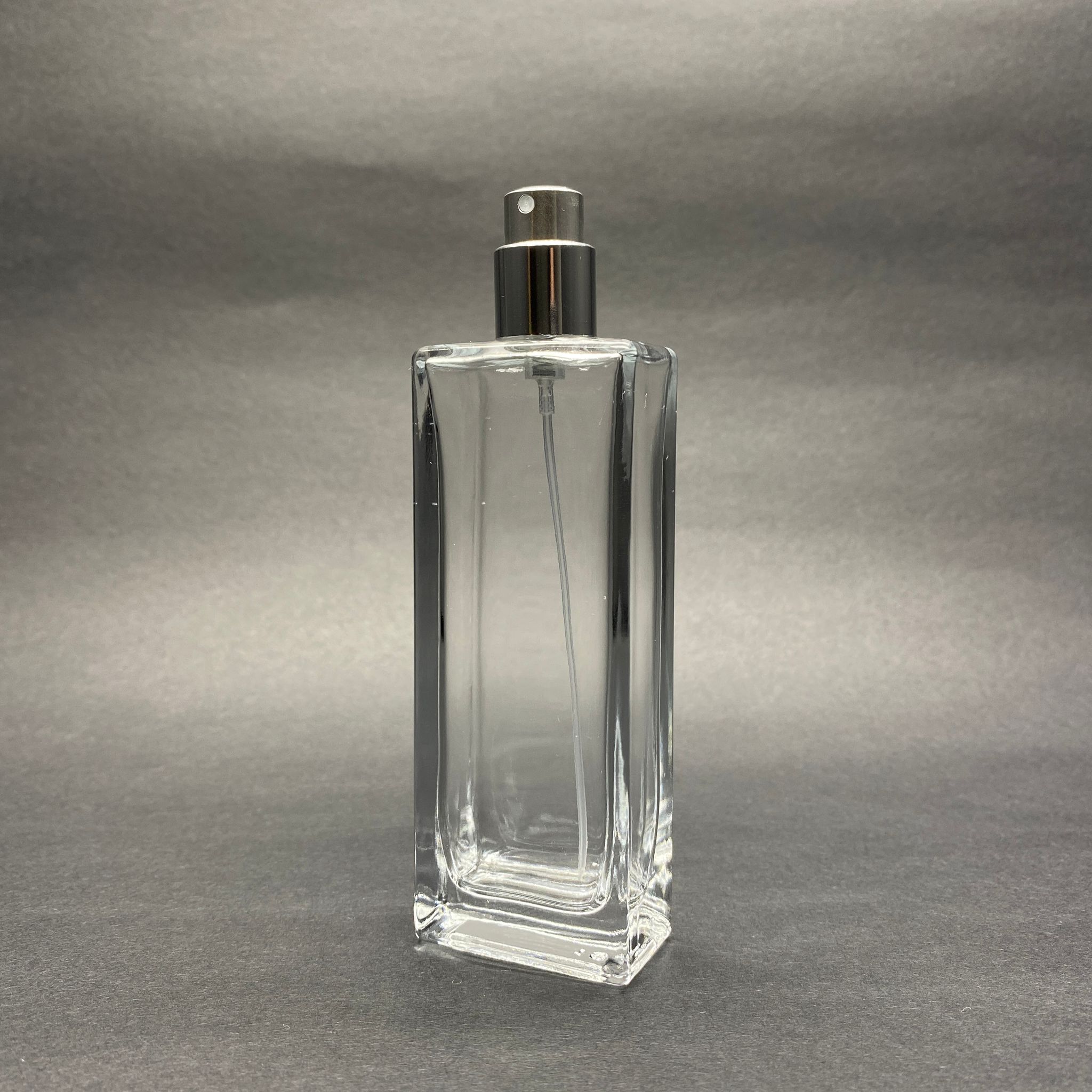 50 Ml Dikdörtgen Model Fortune Uzun Parfüm Şişesi - Gümüş Metal Spreyli (Ağız 15 Mm Geçme Kolay Kapama)