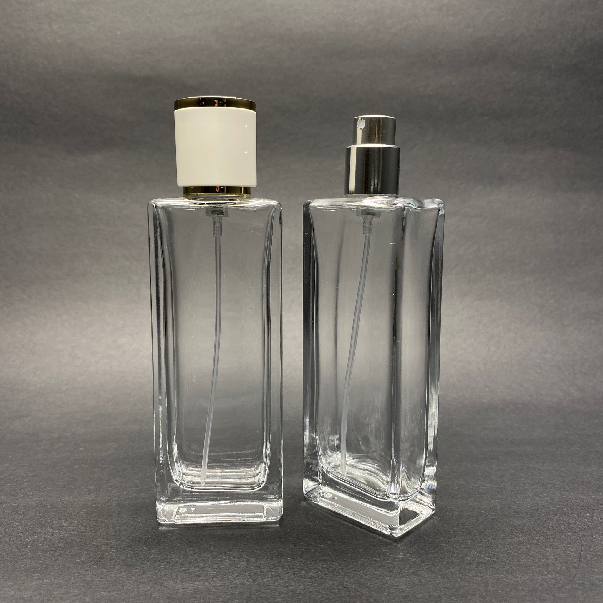 50 Ml Dikdörtgen Model Fortune Uzun Parfüm Şişesi - Gümüş Metal Spreyli + Gold Beyaz Kapaklı (Ağız 15 Mm Geçme Kolay Kapama)