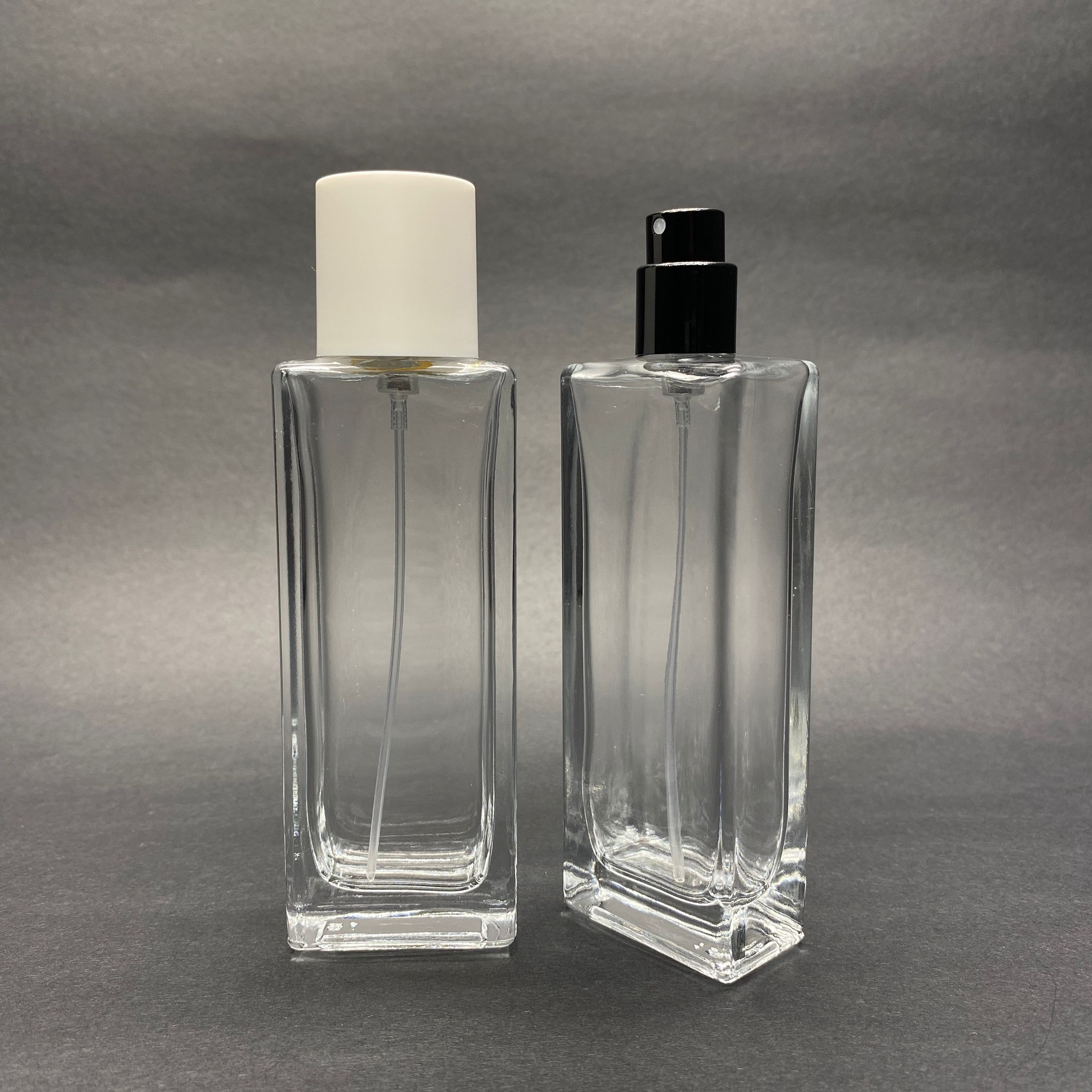 50 Ml Dikdörtgen Model Fortune Uzun Parfüm Şişesi - Siyah Metal Spreyli + Beyaz Kapaklı (Ağız 15 Mm Geçme Kolay Kapama)