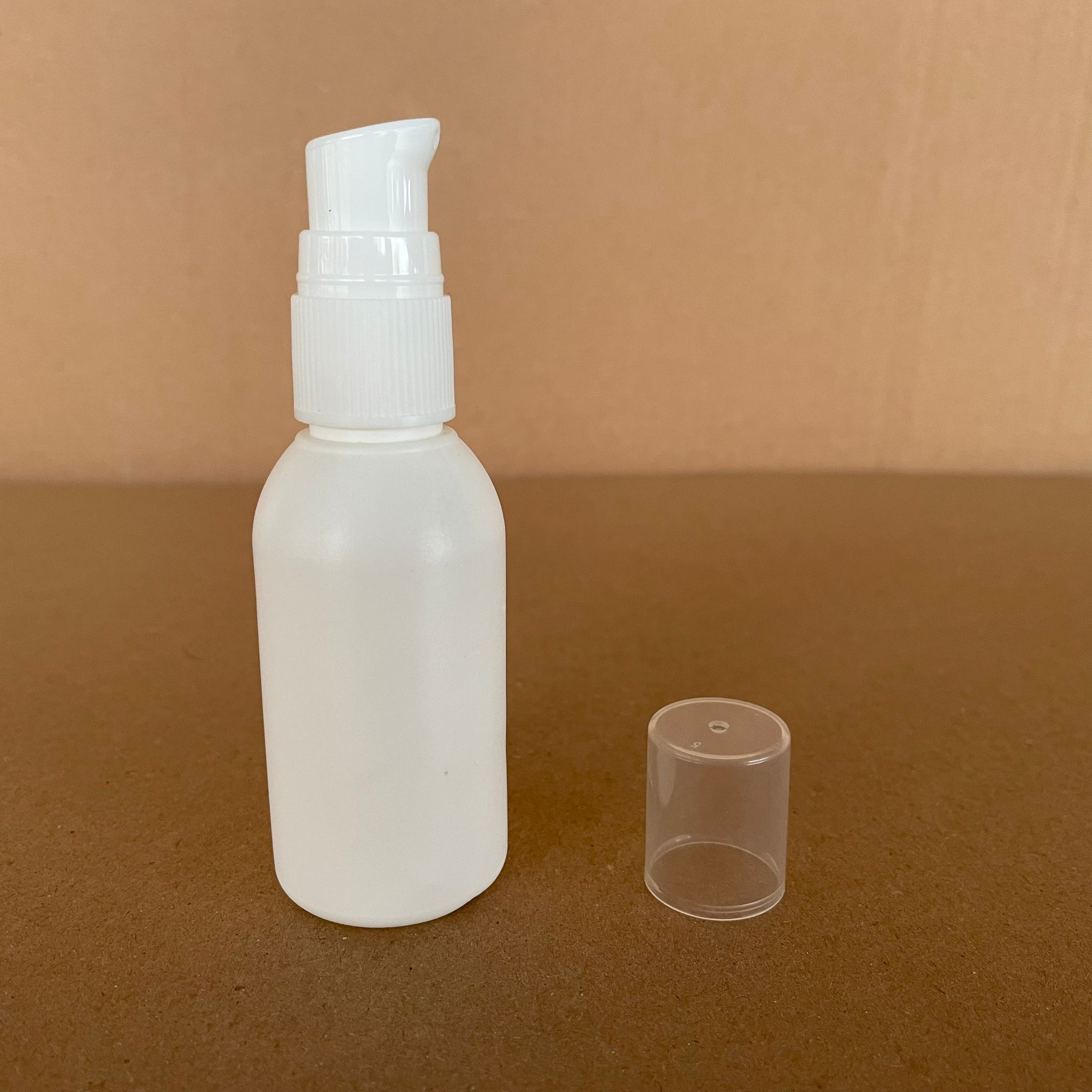 50 Ml Güneş Kremi Ambalajı - Beyaz Pompalı