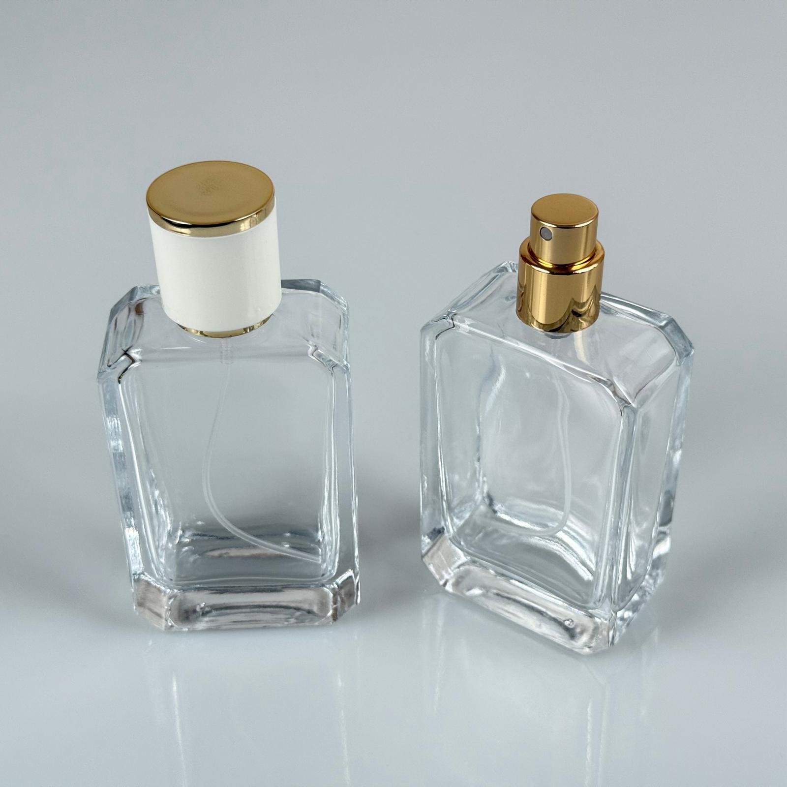 50 Ml Köşeli Model Angel Parfüm Şişesi - Gold Metal Spreyli + Gold Beyaz Kapaklı (Ağız 15 Mm Geçme Kolay Kapama)