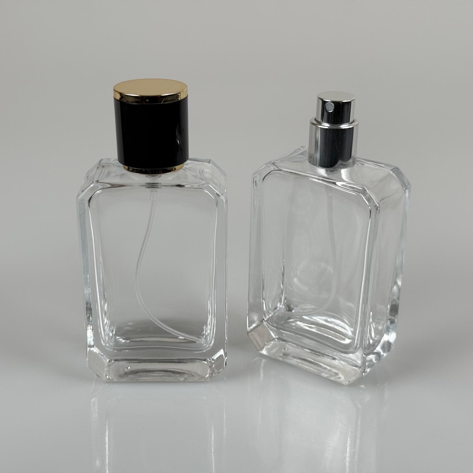50 Ml Köşeli Model Angel Parfüm Şişesi - Gümüş Metal Spreyli + Gold Siyah Kapaklı (Ağız 15 Mm Geçme Kolay Kapama)