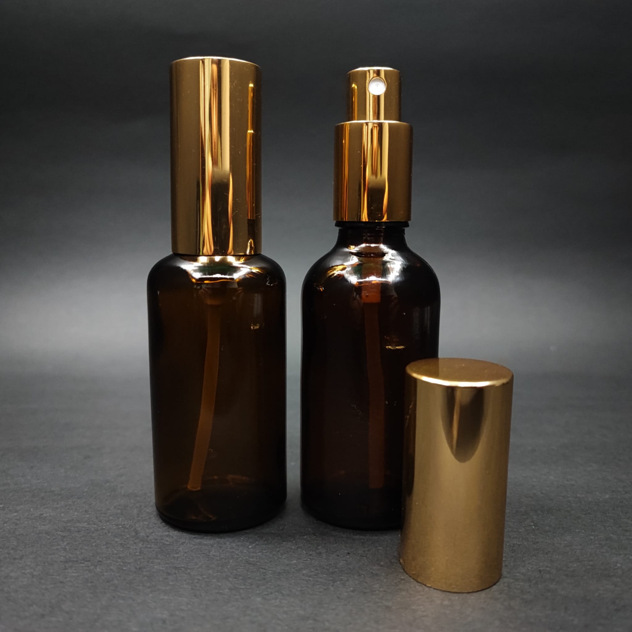 50 Ml Lüks Vidalı Valf Çevirme Parfüm Şişeleri - 50 Cc Amber Cam Şişe - Gold Metal Spreyli Kapaklı Set