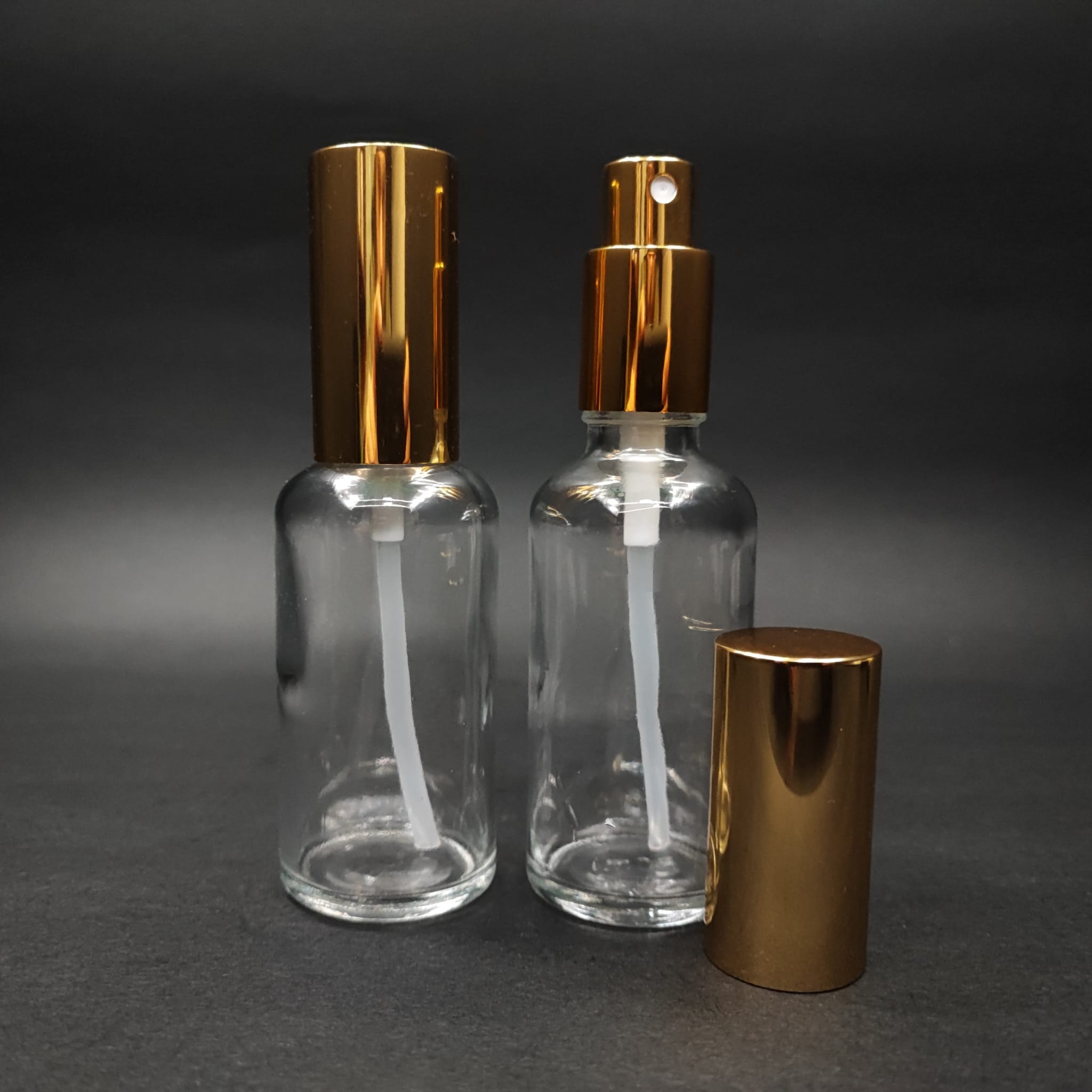 50 Ml Lüks Vidalı Valf Çevirme Parfüm Şişeleri - 50 Cc Şeffaf Cam Şişe - Gold Metal Spreyli Kapaklı Set