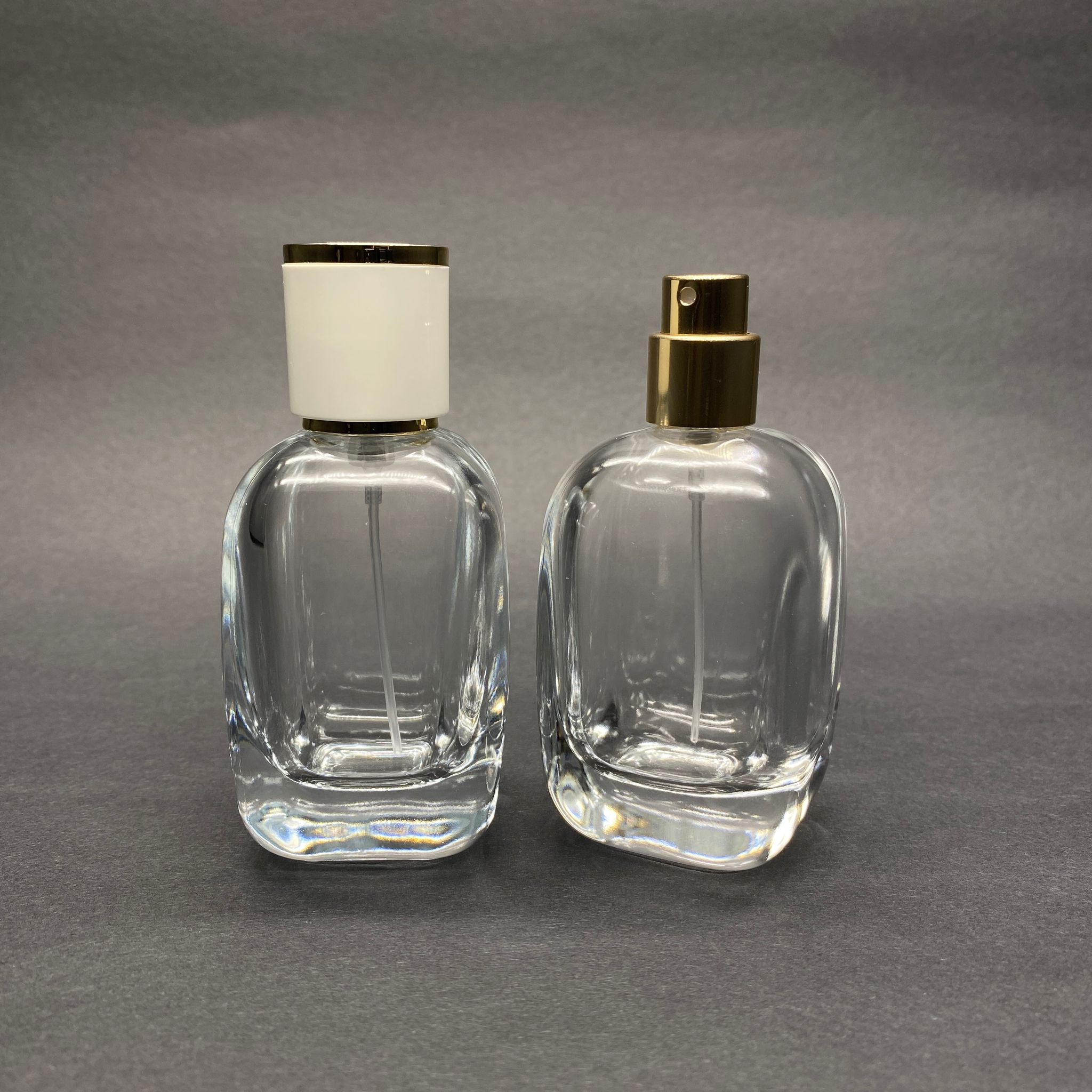 50 Ml Oval Kare Model Core Parfüm Şişesi - Gold Metal Spreyli + Gold Beyaz Kapaklı (Ağız 15 Mm Geçme Kolay Kapama)