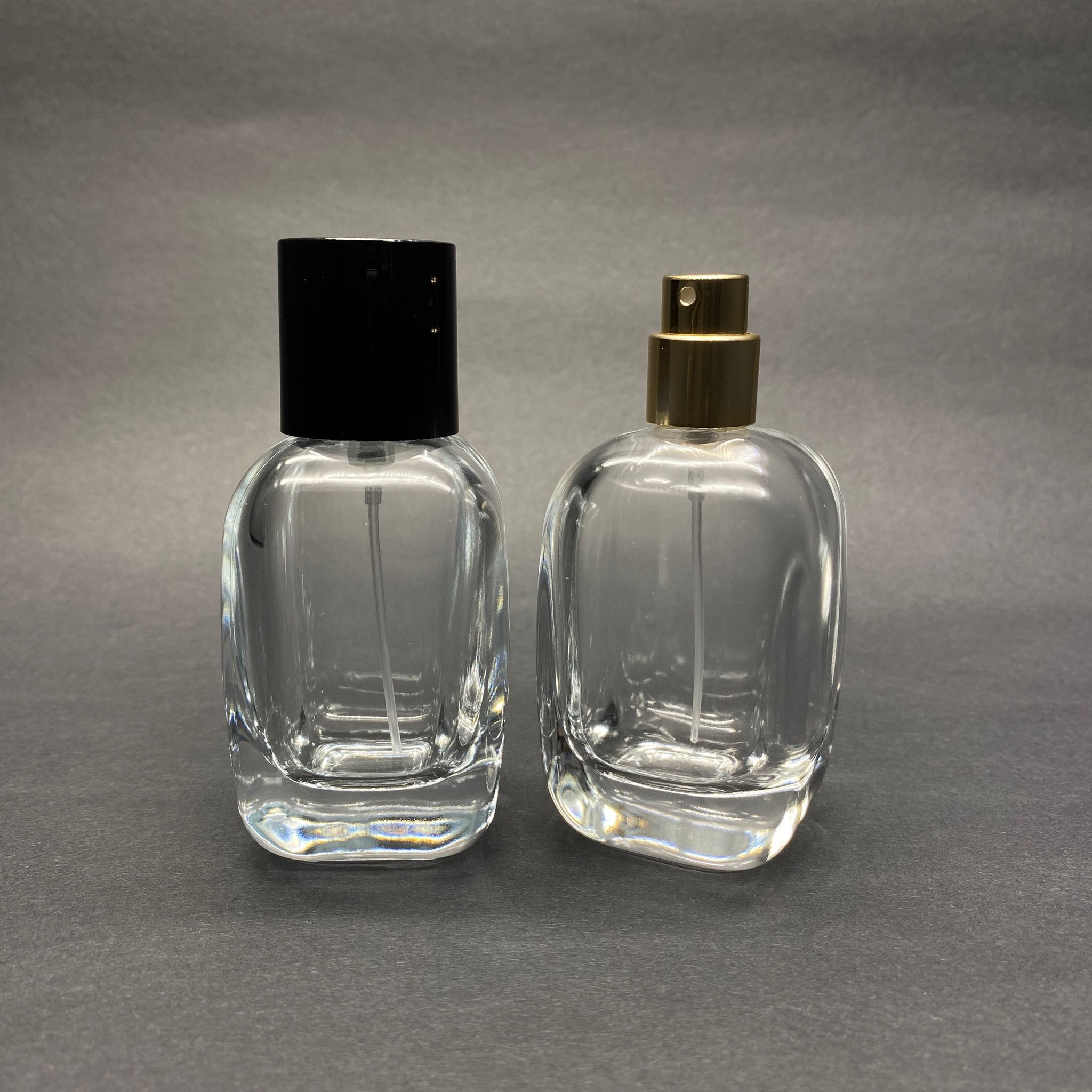 50 Ml Oval Kare Model Core Parfüm Şişesi - Gold Metal Spreyli + Siyah Kapaklı (Ağız 15 Mm Geçme Kolay Kapama)