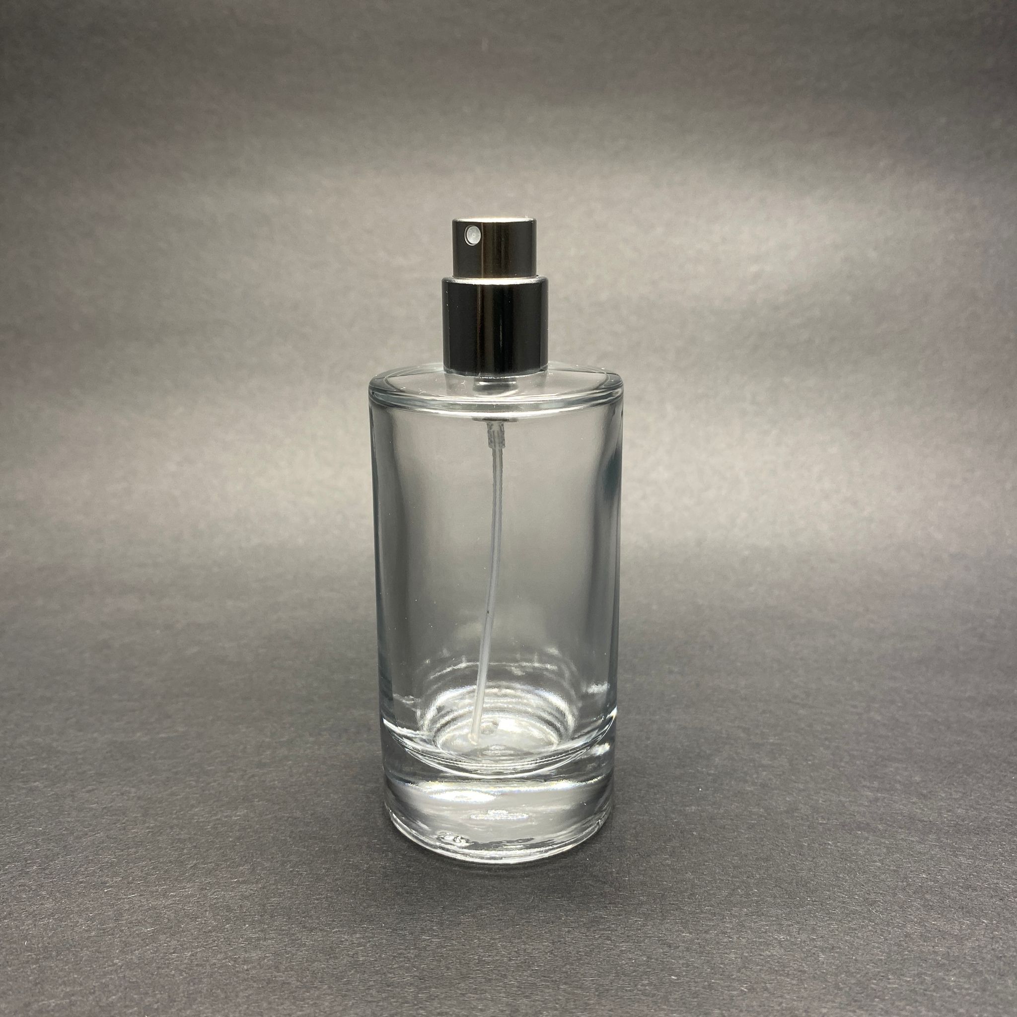 50 Ml Silindir Model Mars Parfüm Şişesi - Gümüş Metal Spreyli (Ağız 15 Mm Geçme Kolay Kapama)