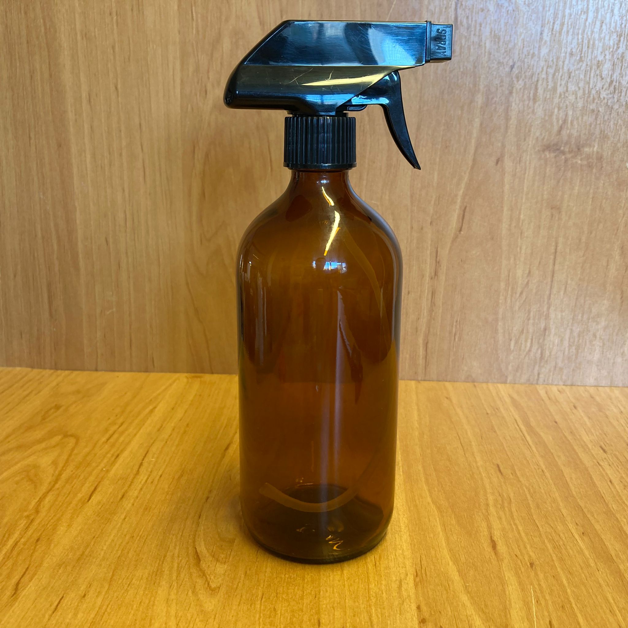 500 Cc Amber Tombul Cam Şişe - Siyah Tetik Spreyli - 500 Ml Kahverengi Spreyli Şişe