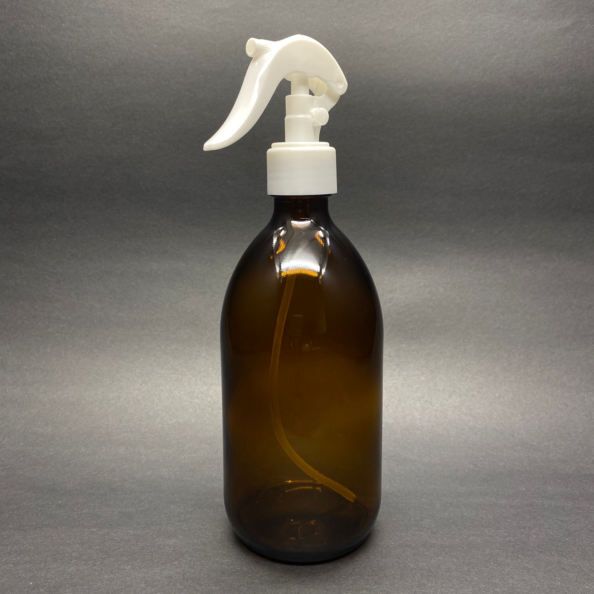 500 Cc Amber Tombul Özel Seri Cam Şişe - Beyaz Triger Spreyli (Duman Şeklinde Püskürtür) - 500 Ml Cam Ecza Şişesi - Kahverengi