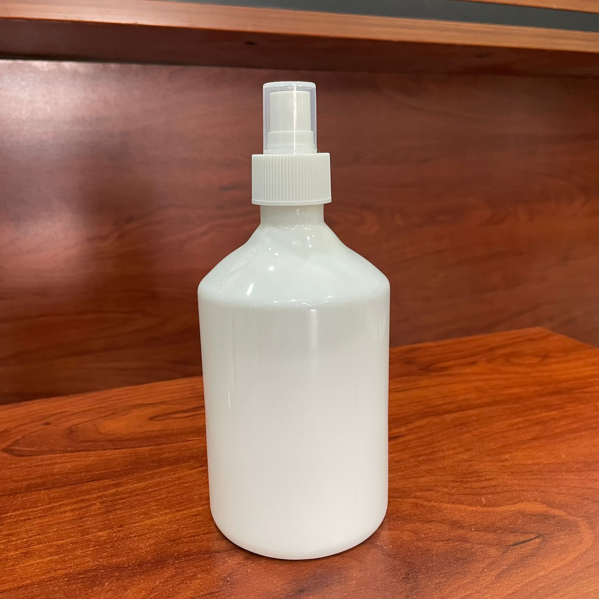 500 Cc Beyaz Pet Şişe - 500 Ml Beyaz Plastik Şişe Beyaz Parmak Spreyli
