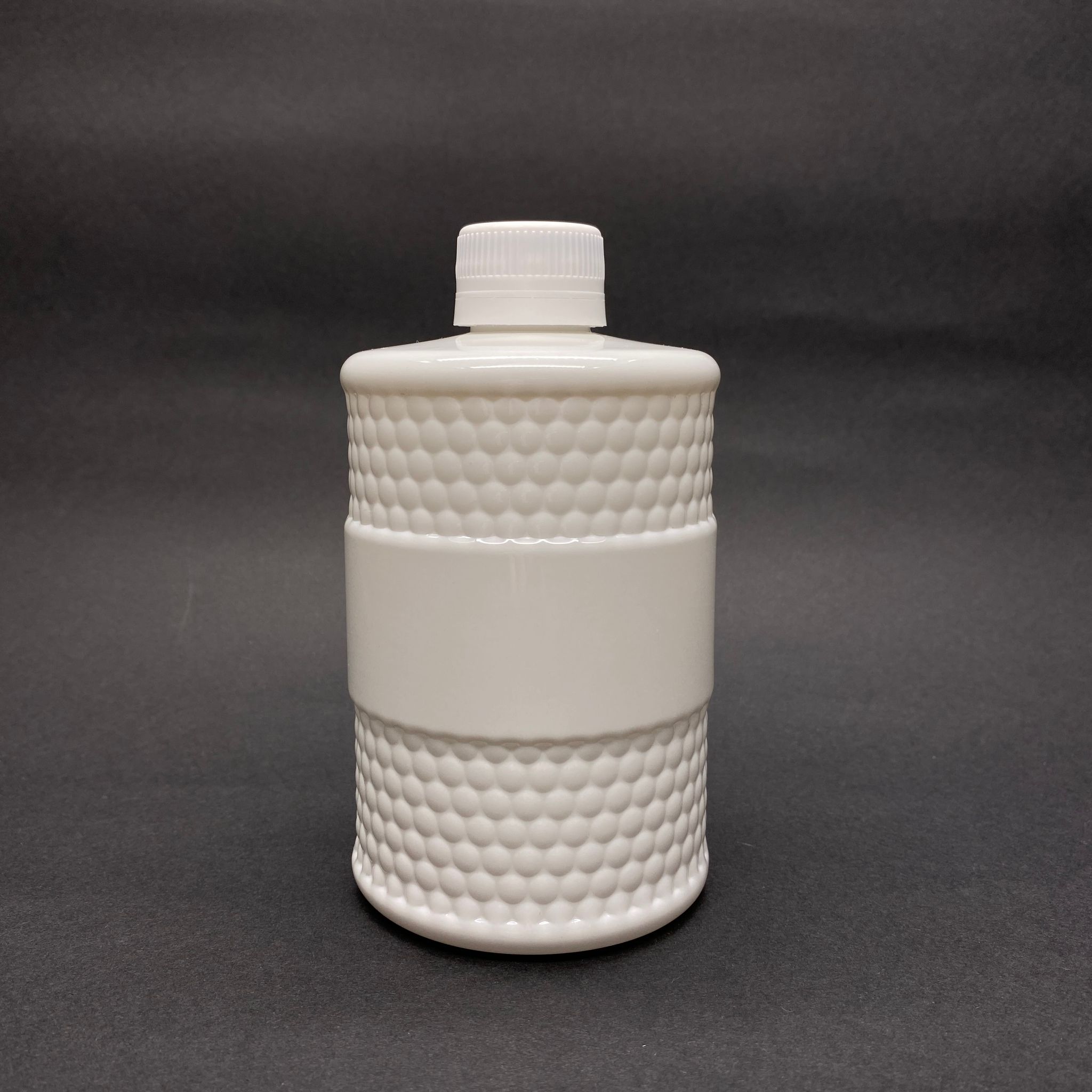 500 Cc Desenli Beyaz Plastik Şişe   - Beyaz Kilitli Kapaklı - 500 Ml Kalın Plastik Şişe (Porselen Görünümlü Plastik Şişe)