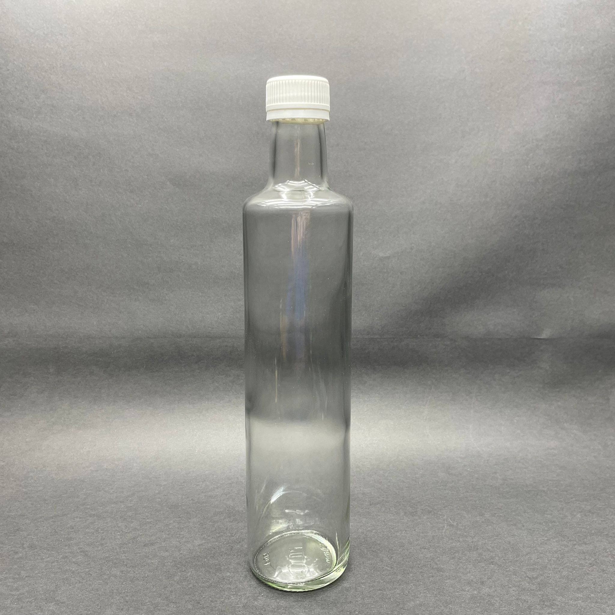 500 Cc Dorika Cam Şişe - Beyaz Kilitli Plastik Kapaklı - 500 Ml Silindir Yağ Şişesi - Sirke Şişesi - Kapak Markası Berıcap
