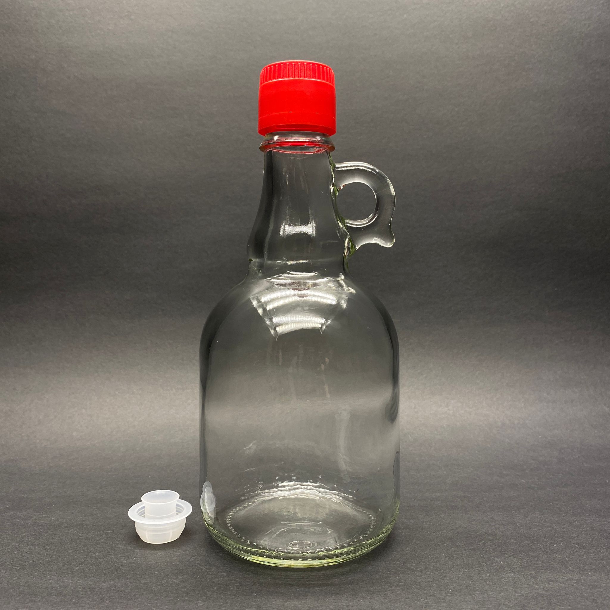 500 Cc Kulplu Galon Şişe - Kırmızı Drop - Stop Kilitli Akıtıcılı Plastik Kapaklı - 0.5 Litre Galon Kulplu Cam Şişe