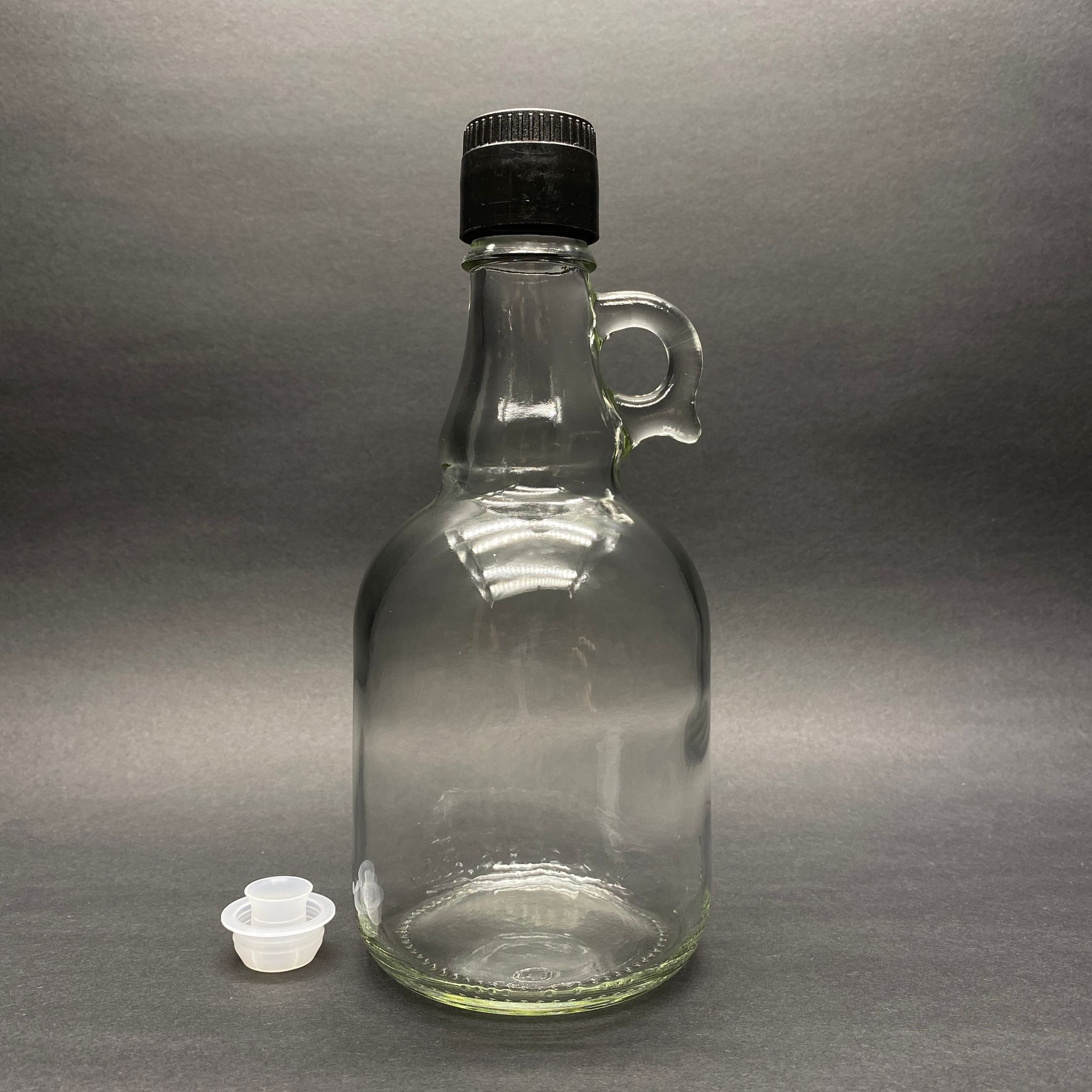 500 Cc Kulplu Galon Şişe - Siyah Drop - Stop Kilitli Akıtıcılı Plastik Kapaklı - 0.5 Litre Galon Kulplu Cam Şişe