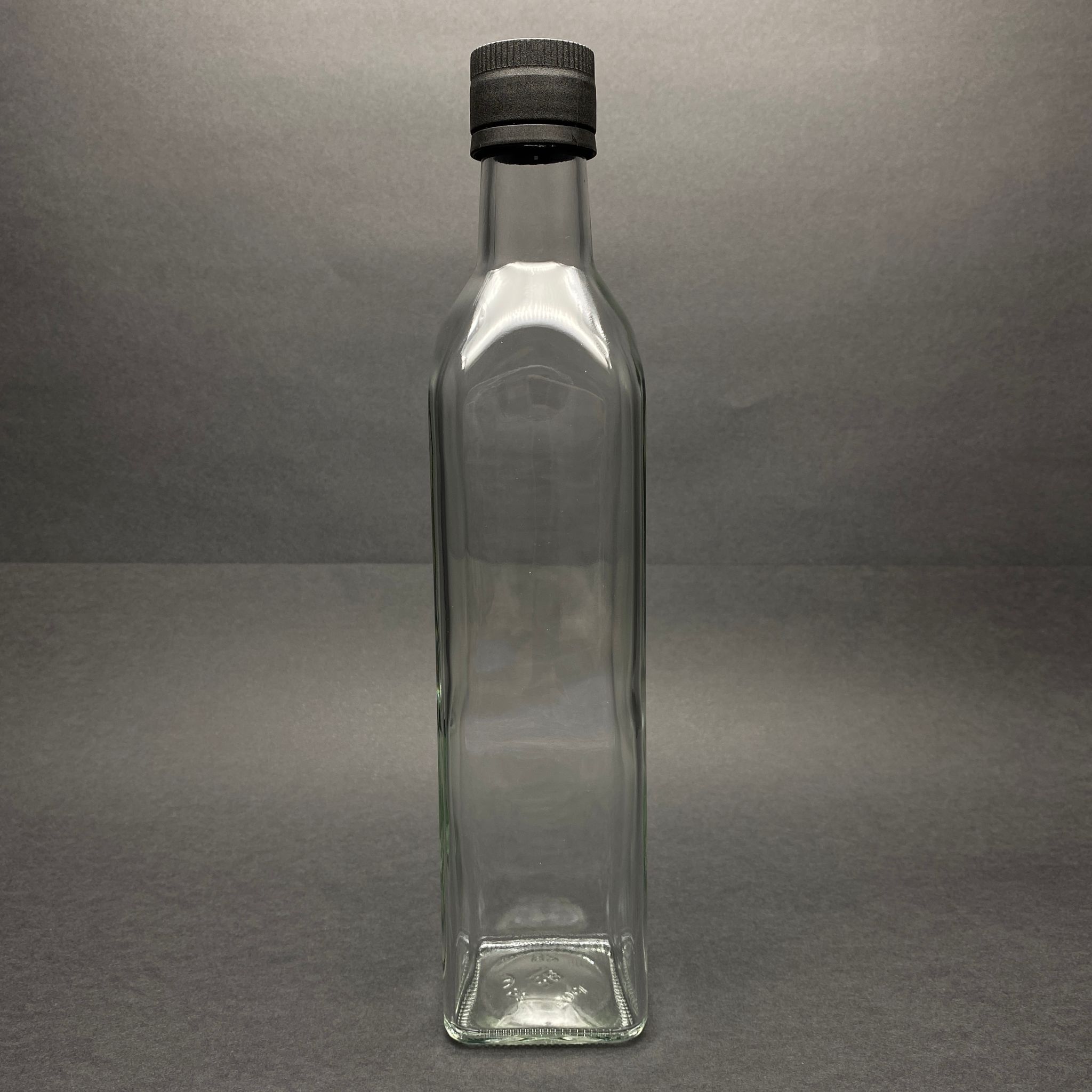 500 Cc Maraska Cam Şişe - Kilitli Siyah Bilyeli Plastik Kapaklı - 500 Ml Köşeli Yağ Şişesi - Sirke Şişesi - Sıvıyı Kontrollü Akıtmayı Sağlar