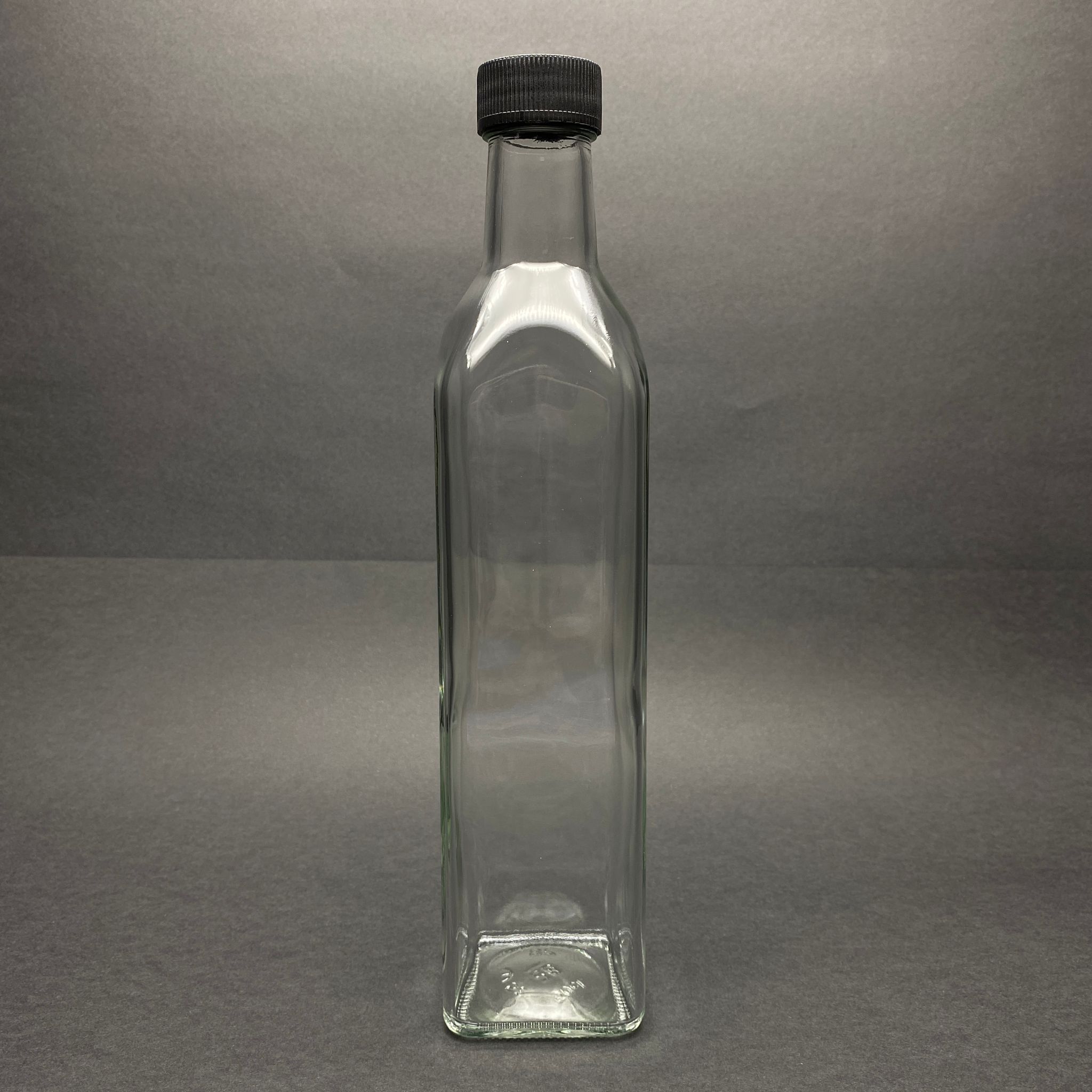 500 Cc Maraska Cam Şişe - Siyah Plastik Kapaklı - 500 Ml Köşeli Yağ Şişesi - Sirke Şişesi