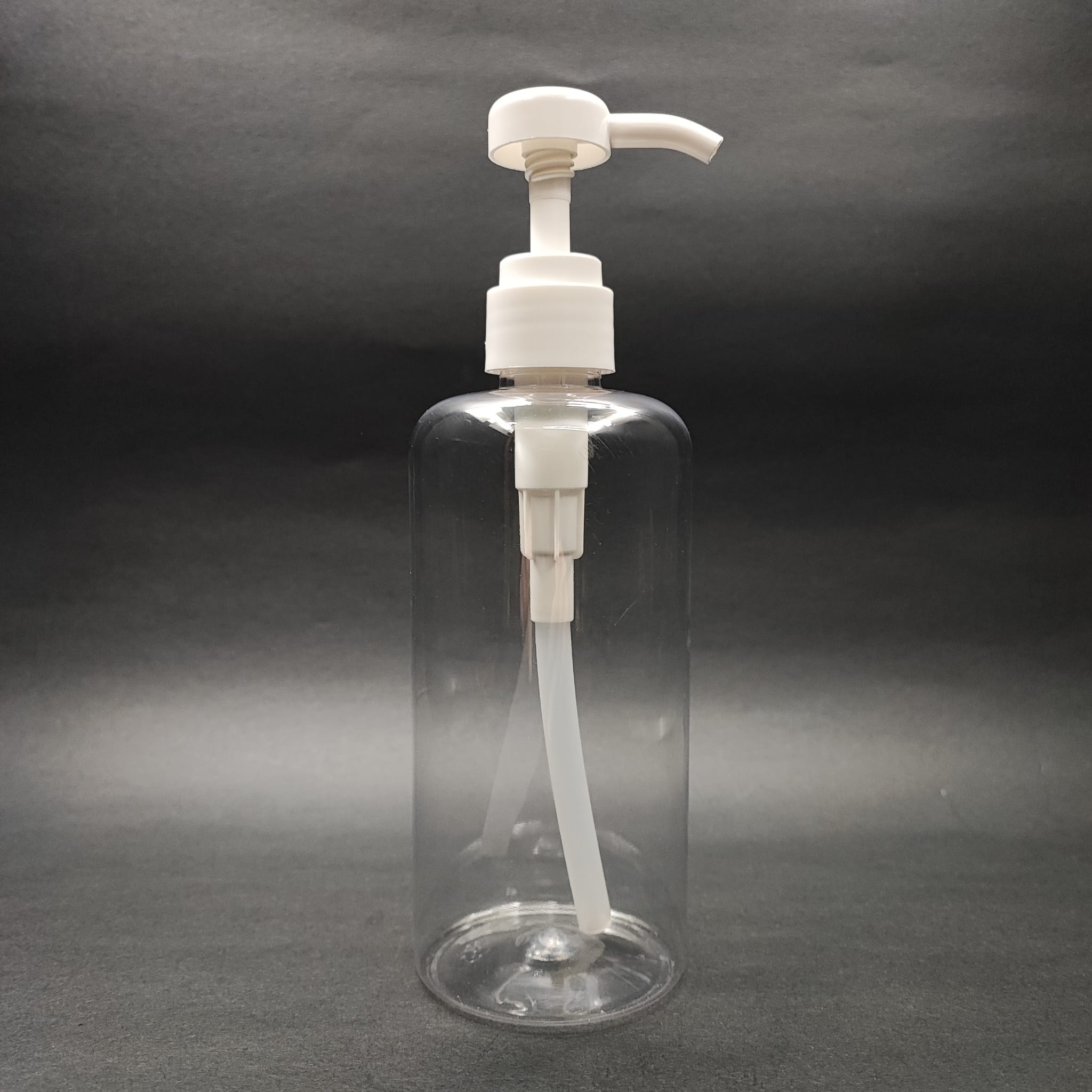 500 Cc Şeffaf Pet Şişe - Beyaz Dozaj Pompalı (Her Basmada 4 Cc Sıvı Atar)  - 500 Ml Pompalı Şişe - Şurup, Şampuan, Krem Gibi Yoğun Kıvamlı Sıvılarda Kullanılır