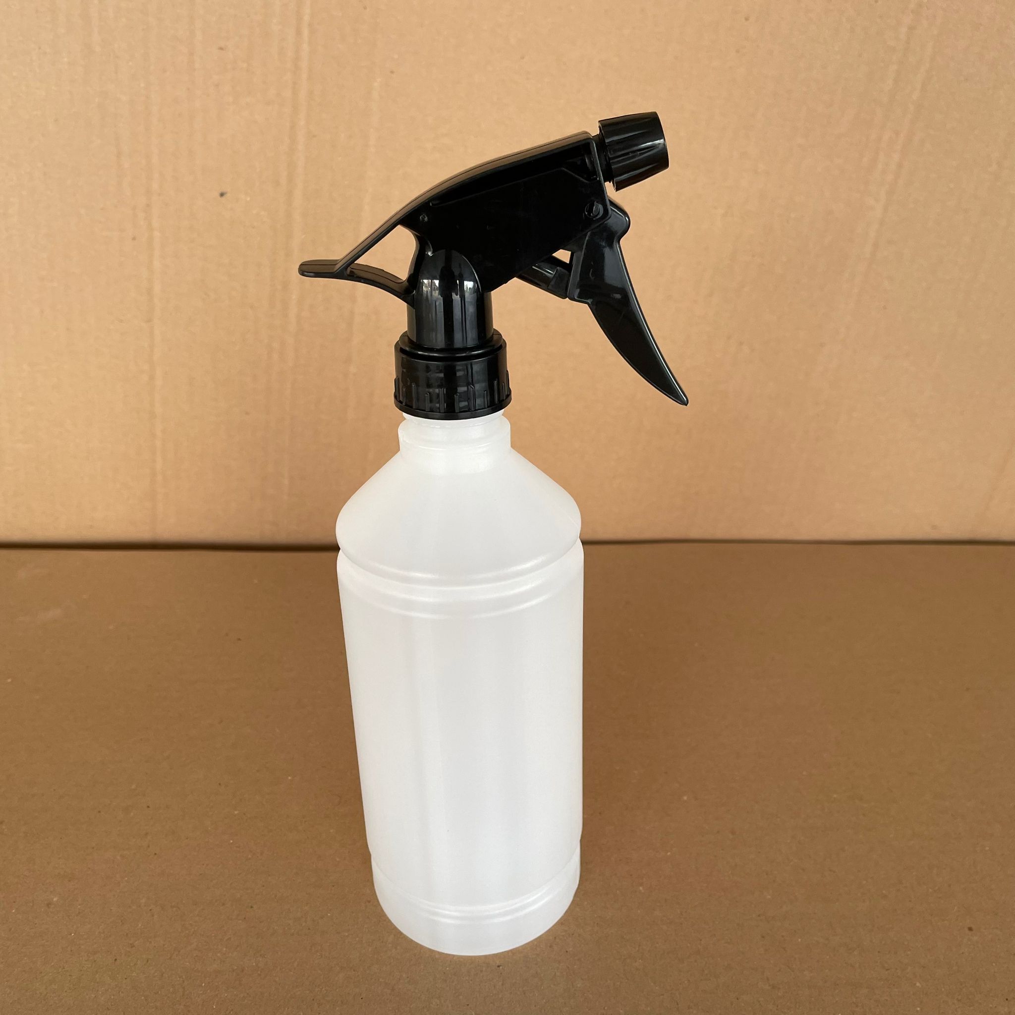 500 Cc Tiner Şişesi - Siyah Dozajlı Kimyasala Dayanıklı Triger Tetik Spreyli - 500 Ml Kimyasala Dayanıklı Plastik Şişe - 0,5 Lt Polietilen Şişe