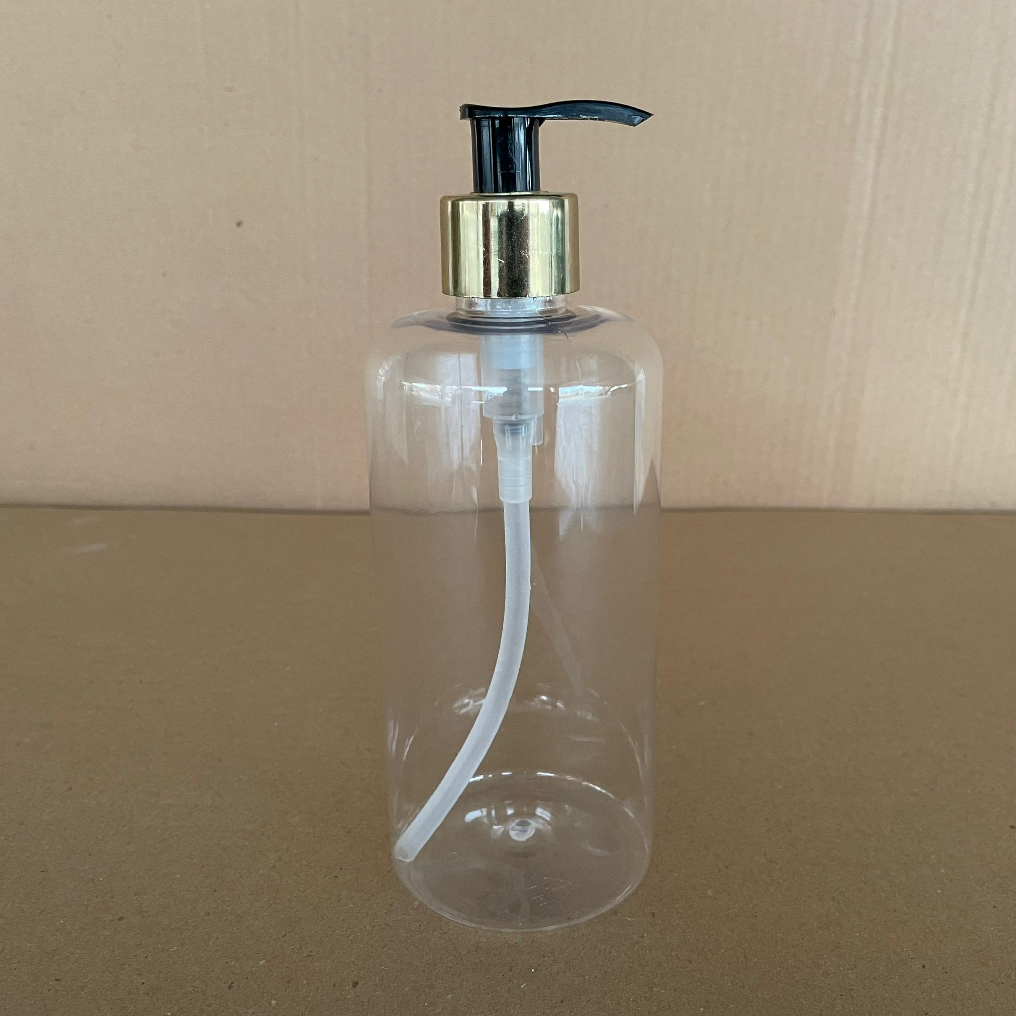 500 Cc Uzun Silindir Pet Şişe Kalın (26 Gr) - Gold Metalik Sıvı Sabun Pompalı - 28 Ağız - 500 Ml Pet Şişe
