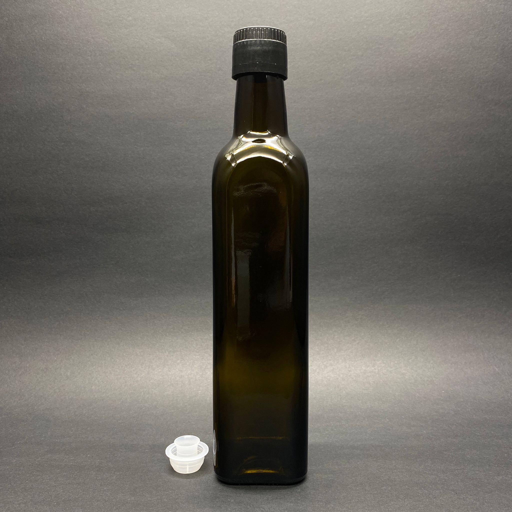 500 Cc Yeşil Maraska Cam Şişe - Siyah Drop - Stop Kilitli Akıtıcılı Plastik Kapaklı - 500 Ml Köşeli Yağ Şişesi
