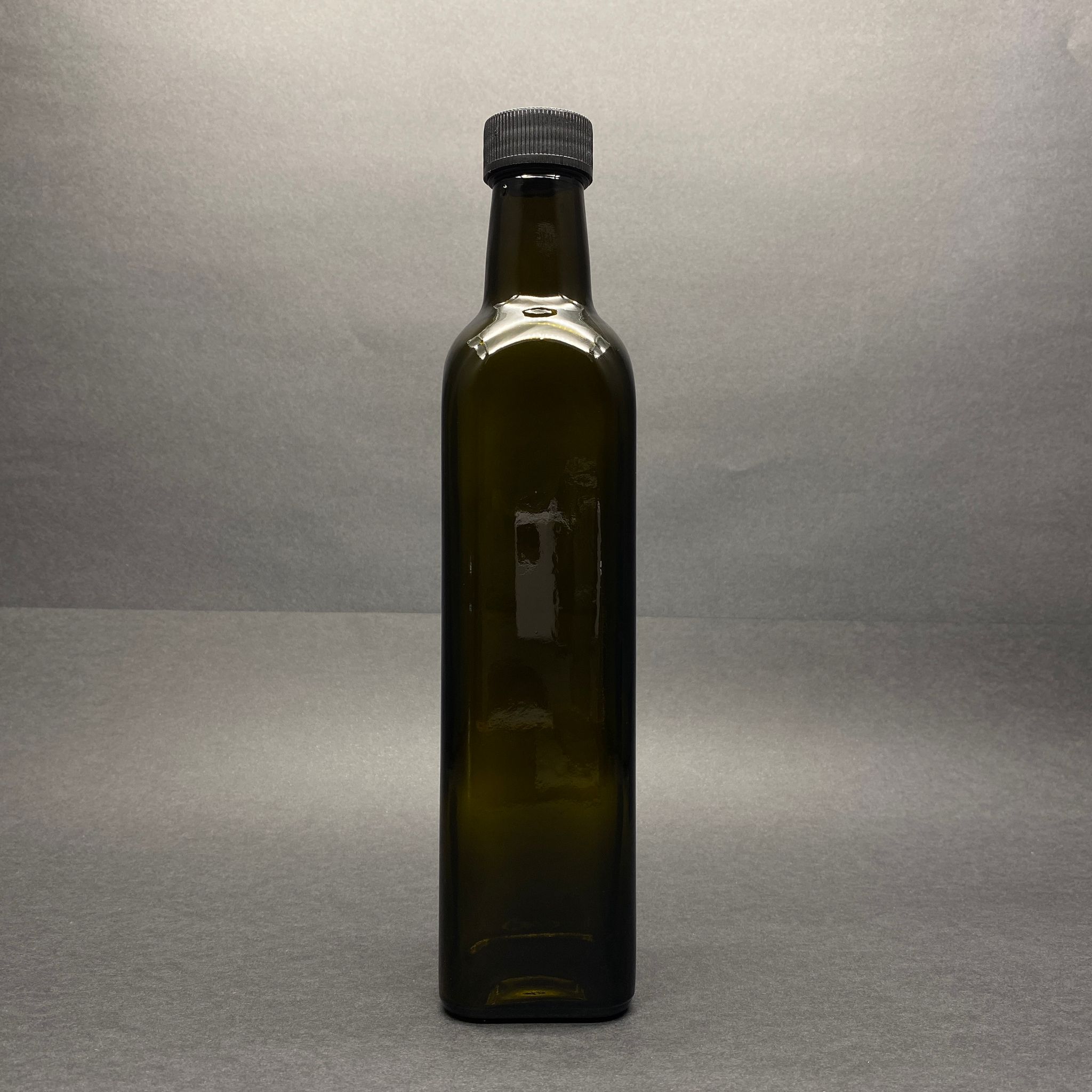 500 Cc Yeşil Maraska Cam Şişe - Siyah Plastik Kapaklı - 500 Ml Köşeli Yağ Şişesi - Sirke Şişesi