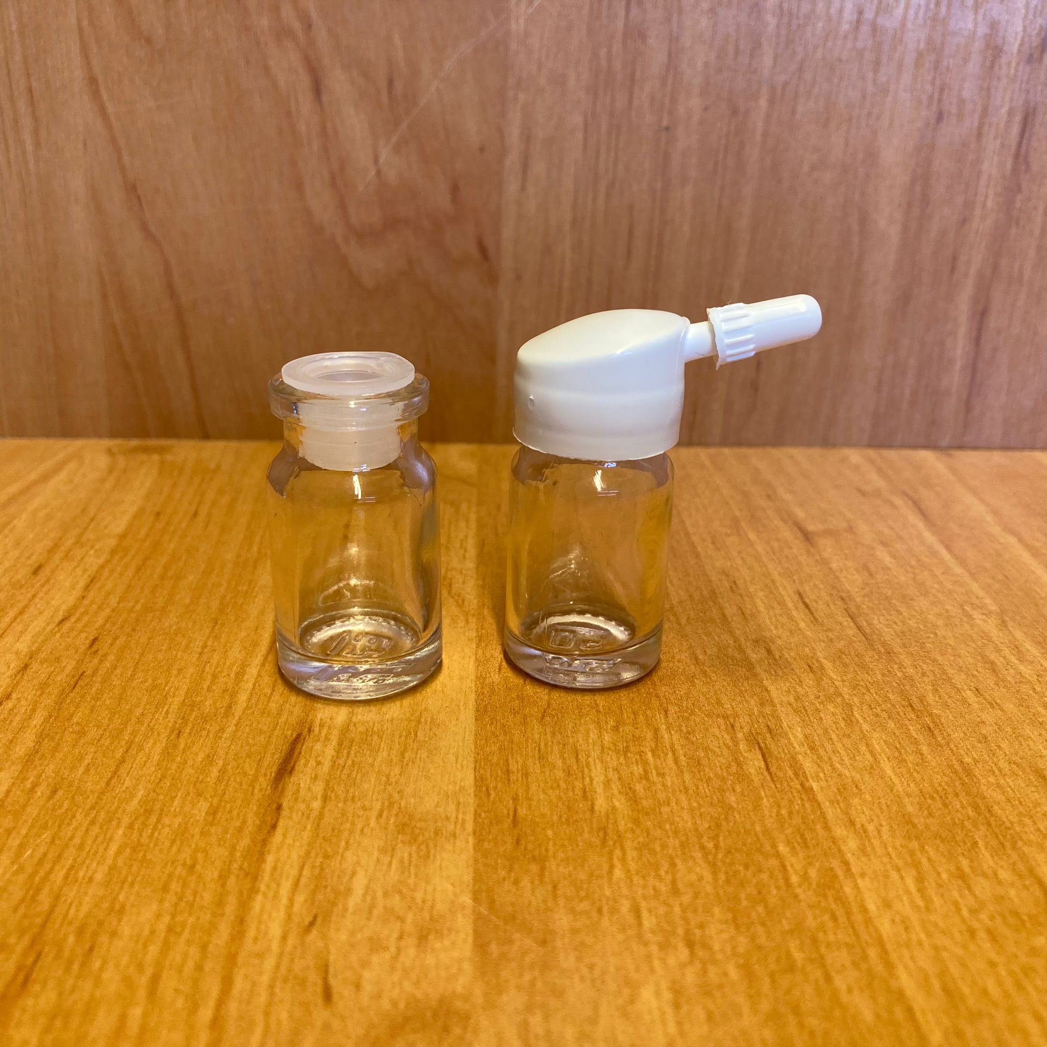 6 Cc Flakon Penisilin Şişesi - Beyaz Tank Damlalıklı - Plastik Tıpalı - 6 Ml Damlalıklı Cam Şişe