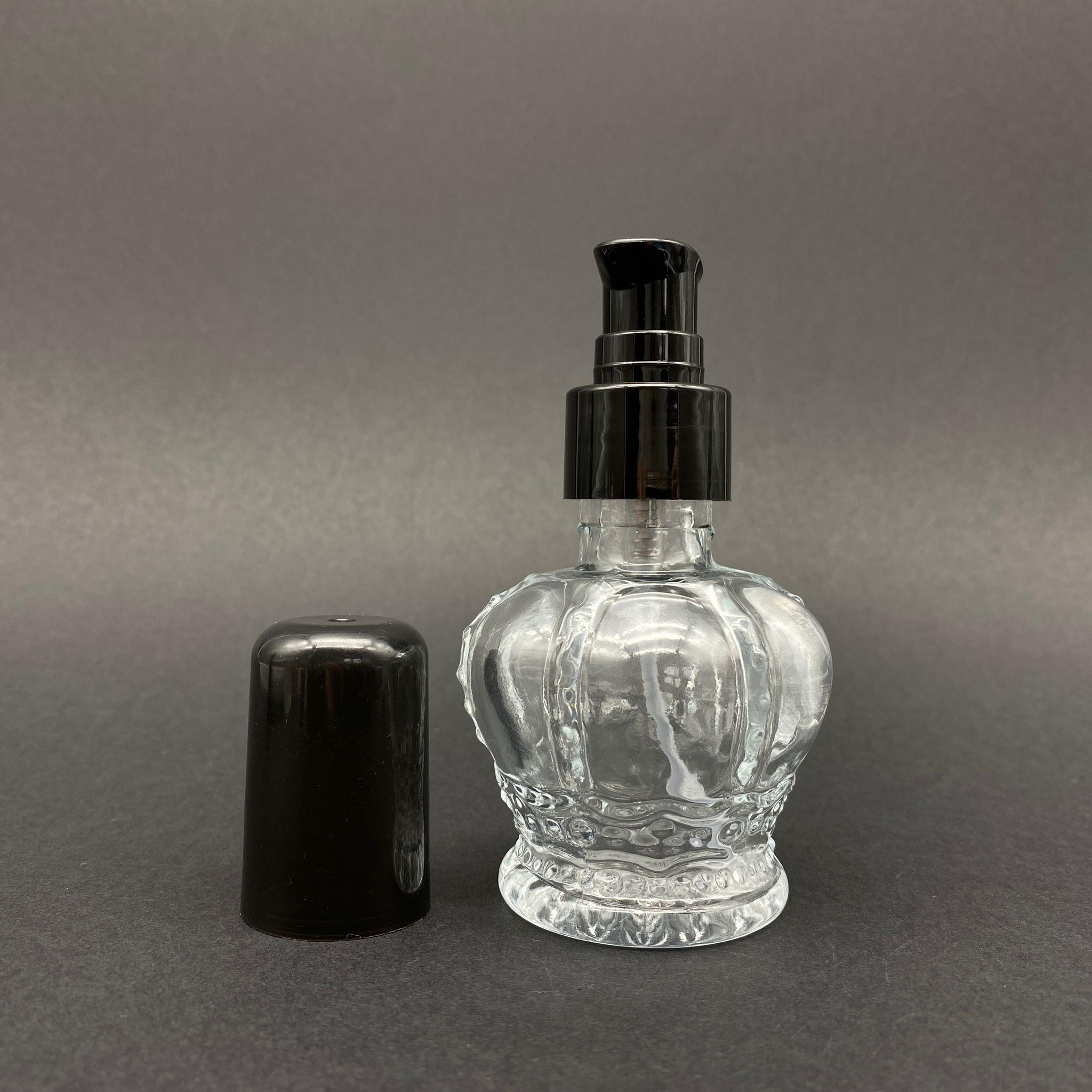60 Cc Kral Tacı Cam Kolonya Şişesi - Siyah Losyon Pompası  - 60 Ml Cam Pompalı Kolonya Şişesi (Yoğun Kıvamlı Sıvılarda Kullanılır)