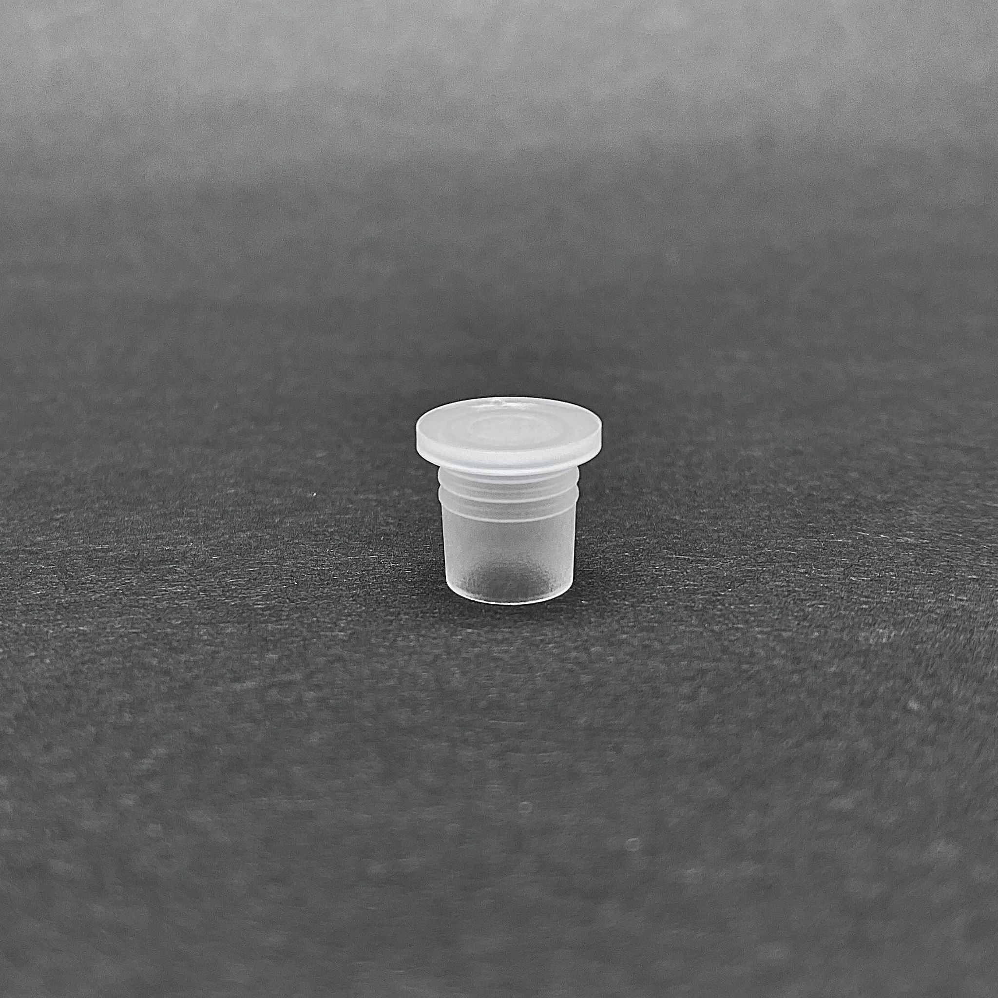 7,9 Mm Plastik Tıpa - Kör Tapa - 14 Mm Ağız Cam Şişelere Uyar