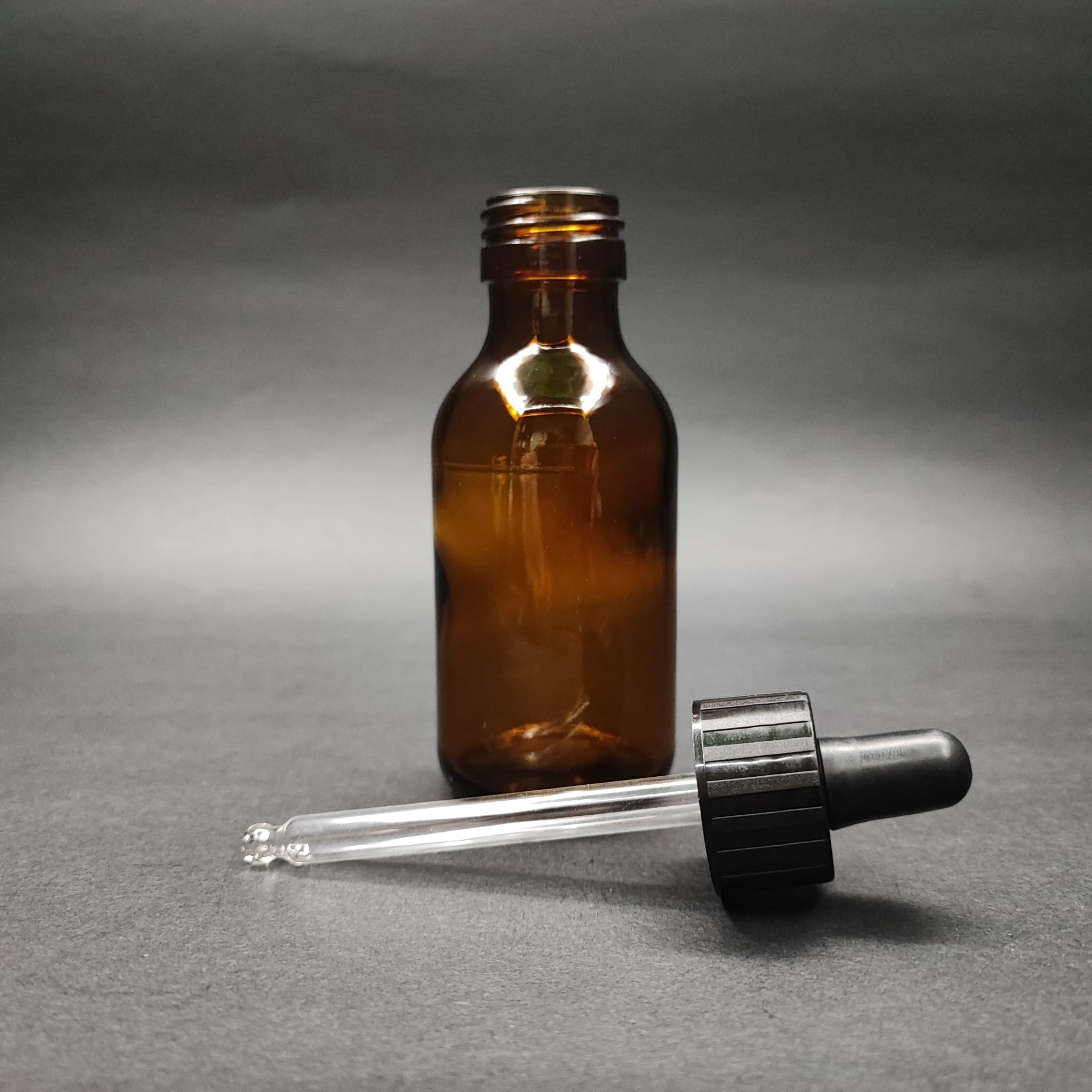 75 Ml Dolumu Kolay, Geniş Ağızlı Cam Damlalıklı Şişe (25 Mm Ağız)  - 75 Cc Siyah  Damlalıklı Cam Ecza Şişesi - Amber Kahverengi