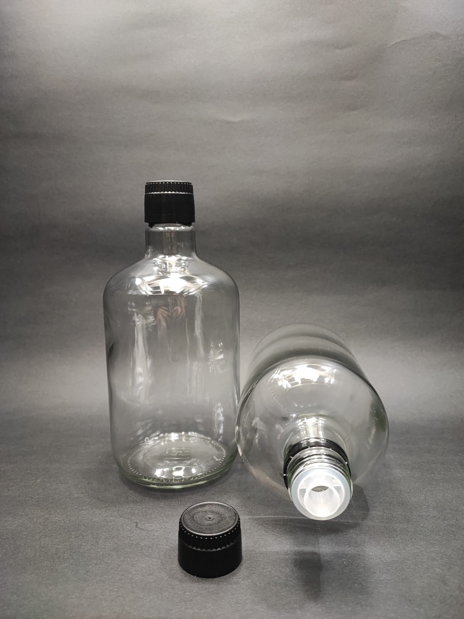 750 Cc Gordo Cam Şişe - Akıtıcılı Kilitli Siyah Drop Stop Kapaklı - 750 Ml Gordo Tombul Cam Şişe , Zeytinyağ Şişesi , Sirke Şişesi , Nar Ekşisi Şişesi , Yağ Şişesi