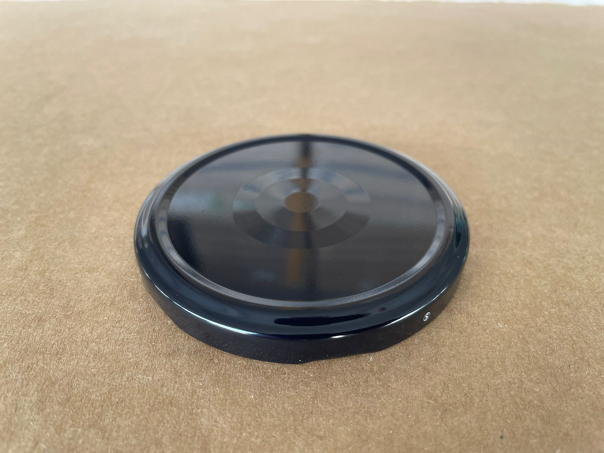 82 Mm Twist-Off Siyah Strelize Emniyet Düğmeli Metal Kapak - Sarten Kavanoz Kapağı