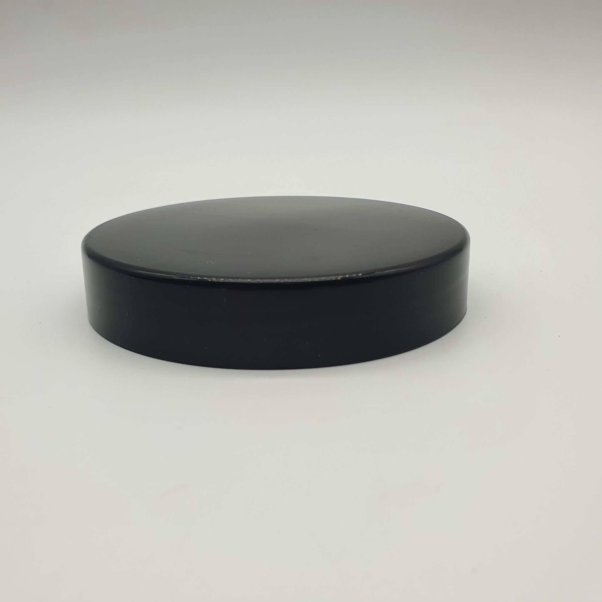 89 Mm Vidalı Plastik Siyah Kapak