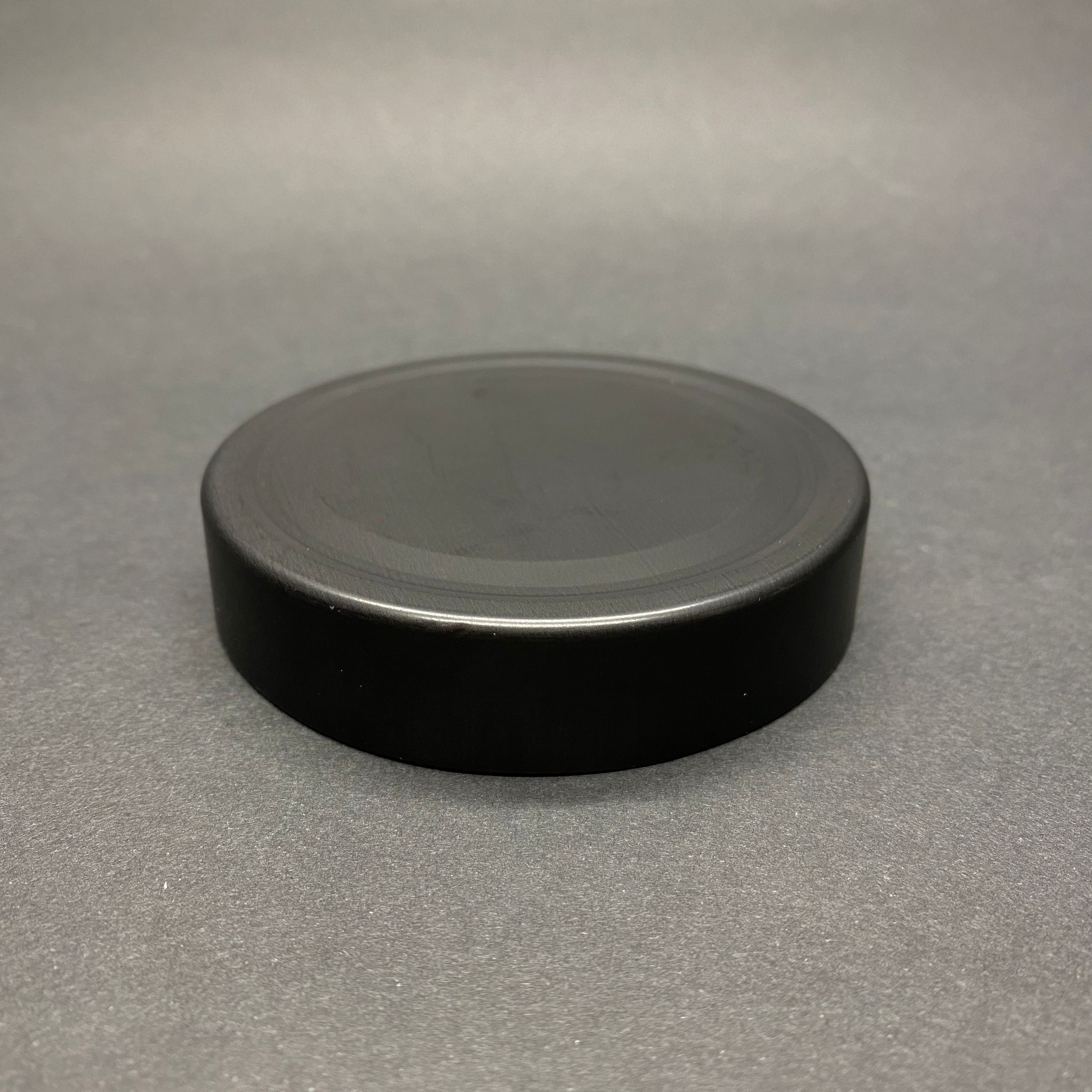 Akıllı Kapak Twist-Off 82 Mm Siyah Renk Derin Etek Kapak - Mat