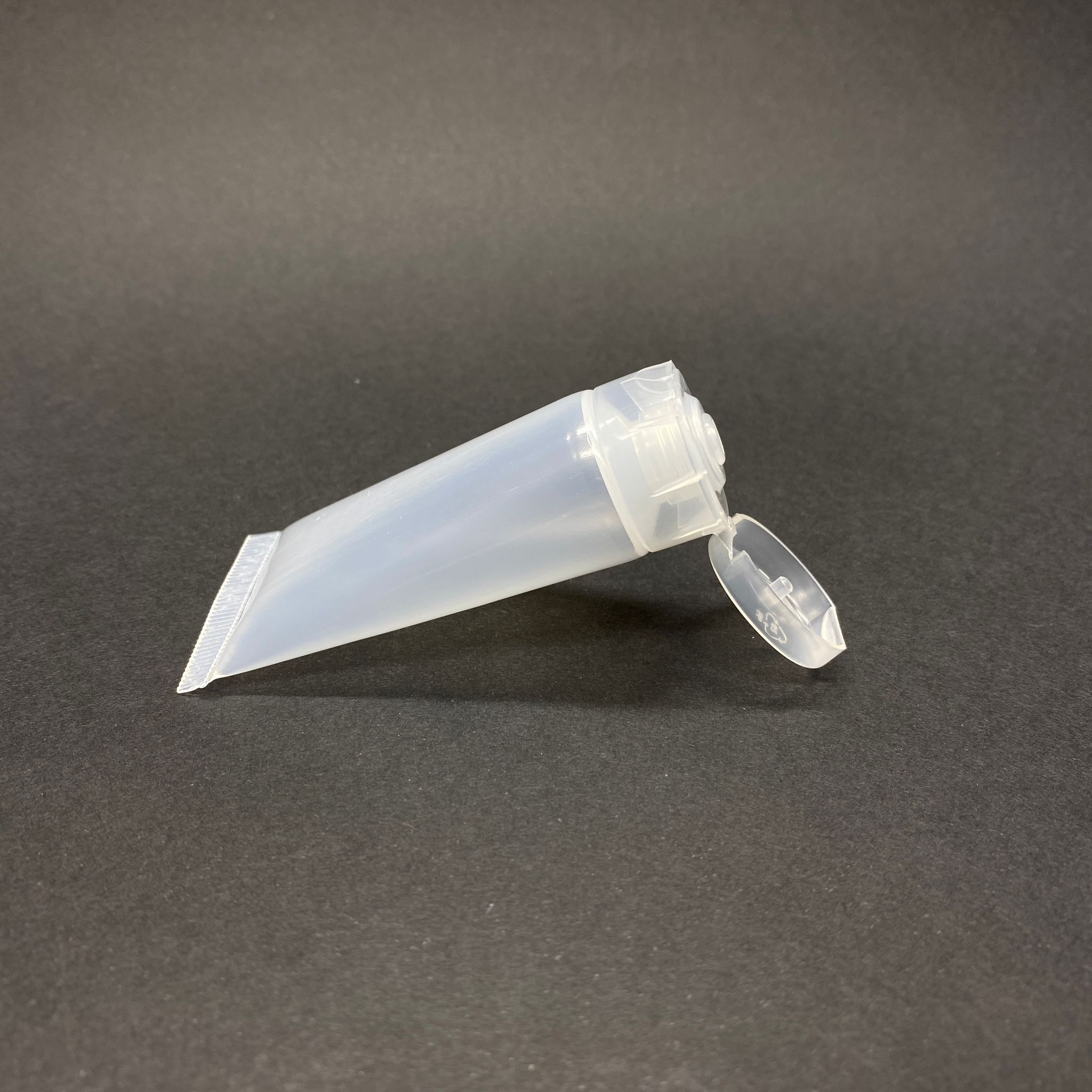Boş Krem Tüpü Kapaklı - 20 Ml - Merhem Tüpü - Plastik Manüel Doldurulabilir Boş Tüp - Lipgloss Tüp - Dudak Parlatıcısı Tüpü - Bal Dolumu İçin Plastik Tüp  - Açılır Kapanır Fliptop Kapaklı