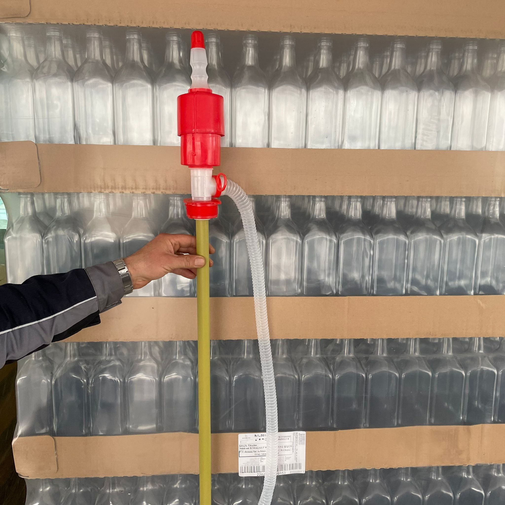 Büyük Boy Sıvı Aktarma Pompası Ve Hortumu  (Varil, Teneke Vs. Den Sıvı Altarmak İçin Kullanılır) Yağ Pompası , Mazot Pompası, Transfer Pompası Olarak Kullanabilirsiniz