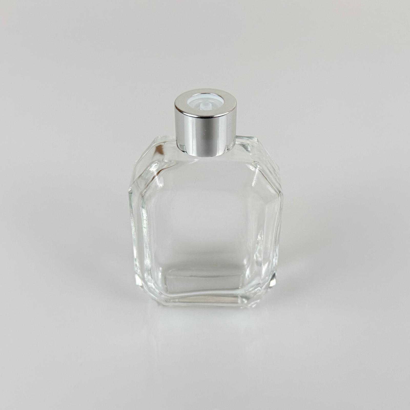 Kazablanka Model Cam Kolonya Şişesi + Metal Gümüş Kapak + Tıpa - 50 Ml - Hediyelik Kolonya Şişeleri