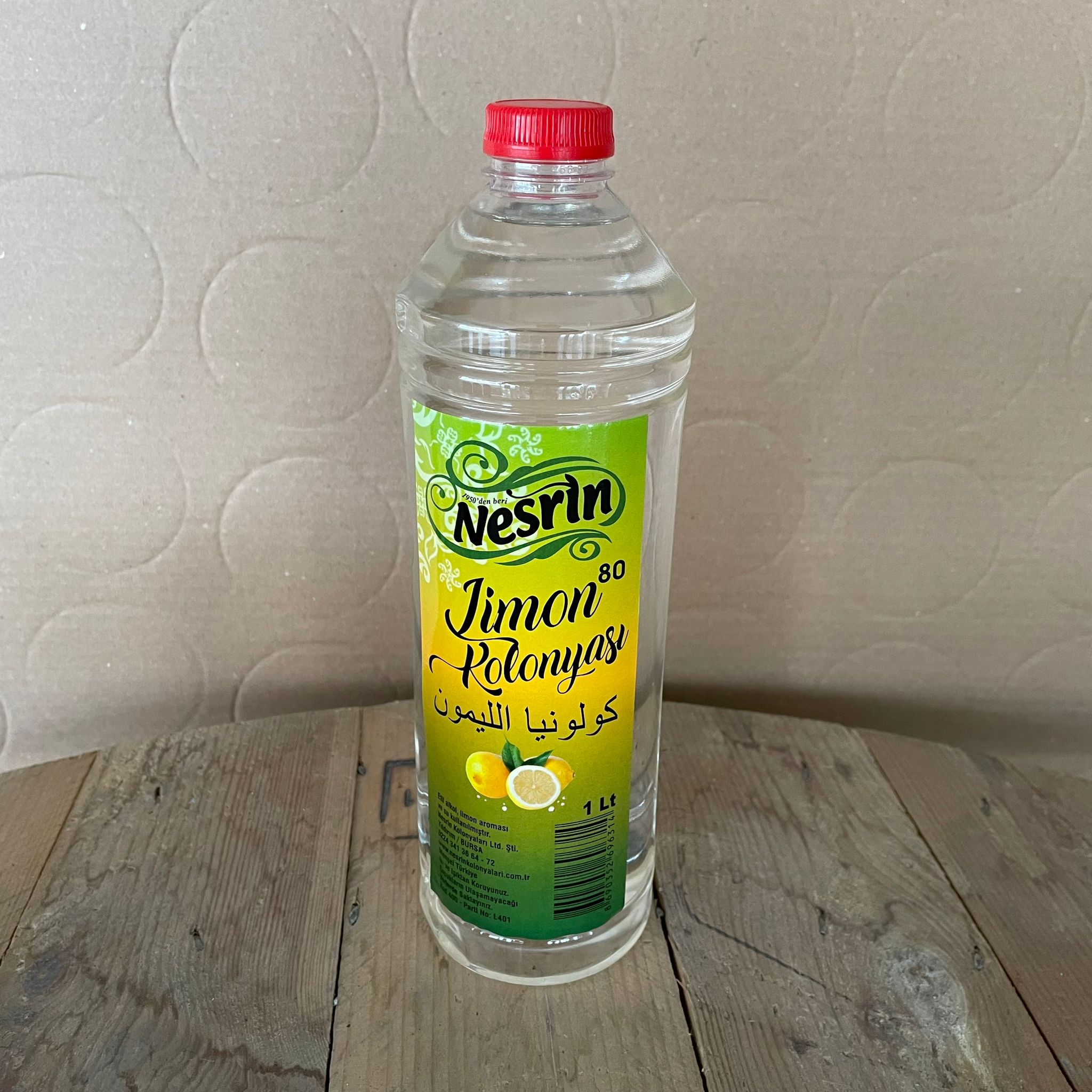 Kolonya 1 Litre Nesrin Marka 80 Derece - Ücretsiz Renklendirebiliriz