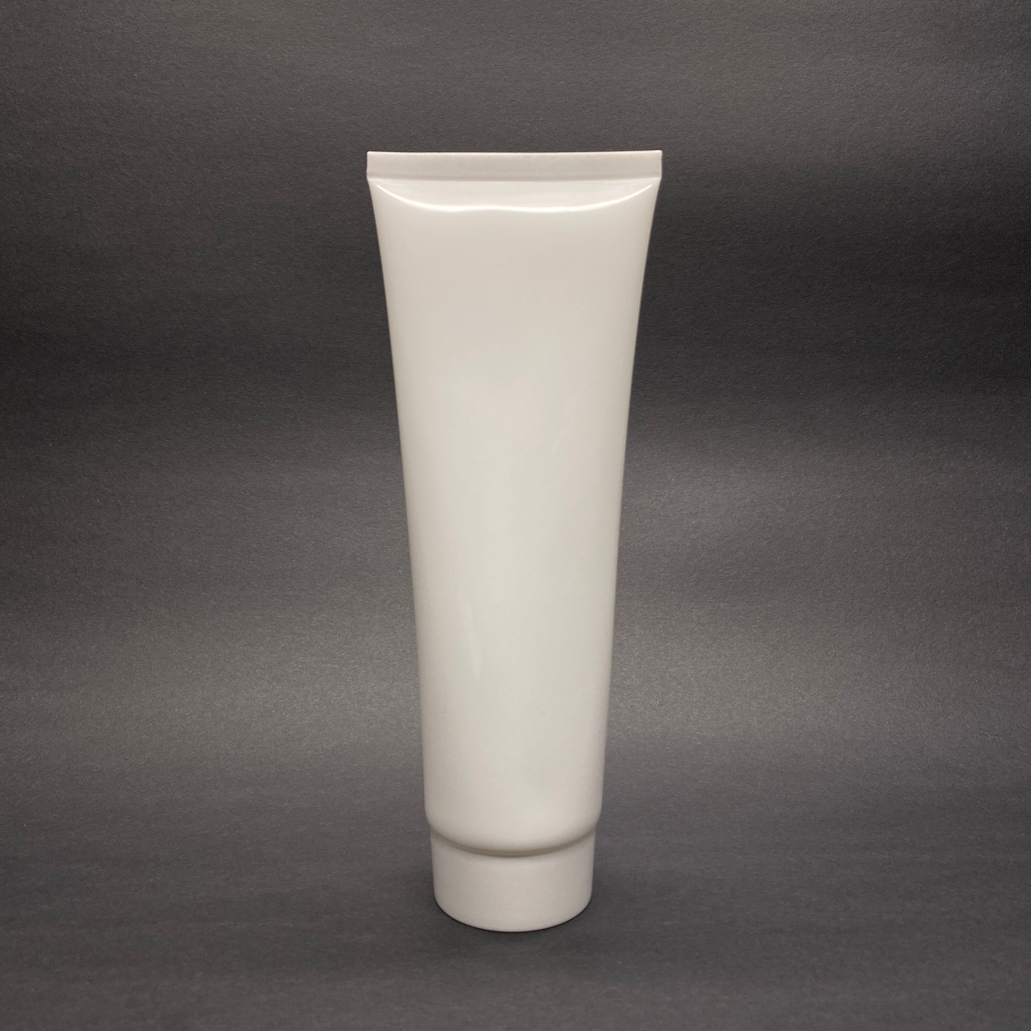 Kozmetik İçin Parlak Beyaz Boş Krem Tüpü Kapaklı - 250 Ml - Merhem Tüpü - Plastik Manüel Doldurulabilir Boş Tüp - Lipgloss Tüp - Dudak Parlatıcısı Tüpü - Bal Dolumu İçin Plastik Tüp