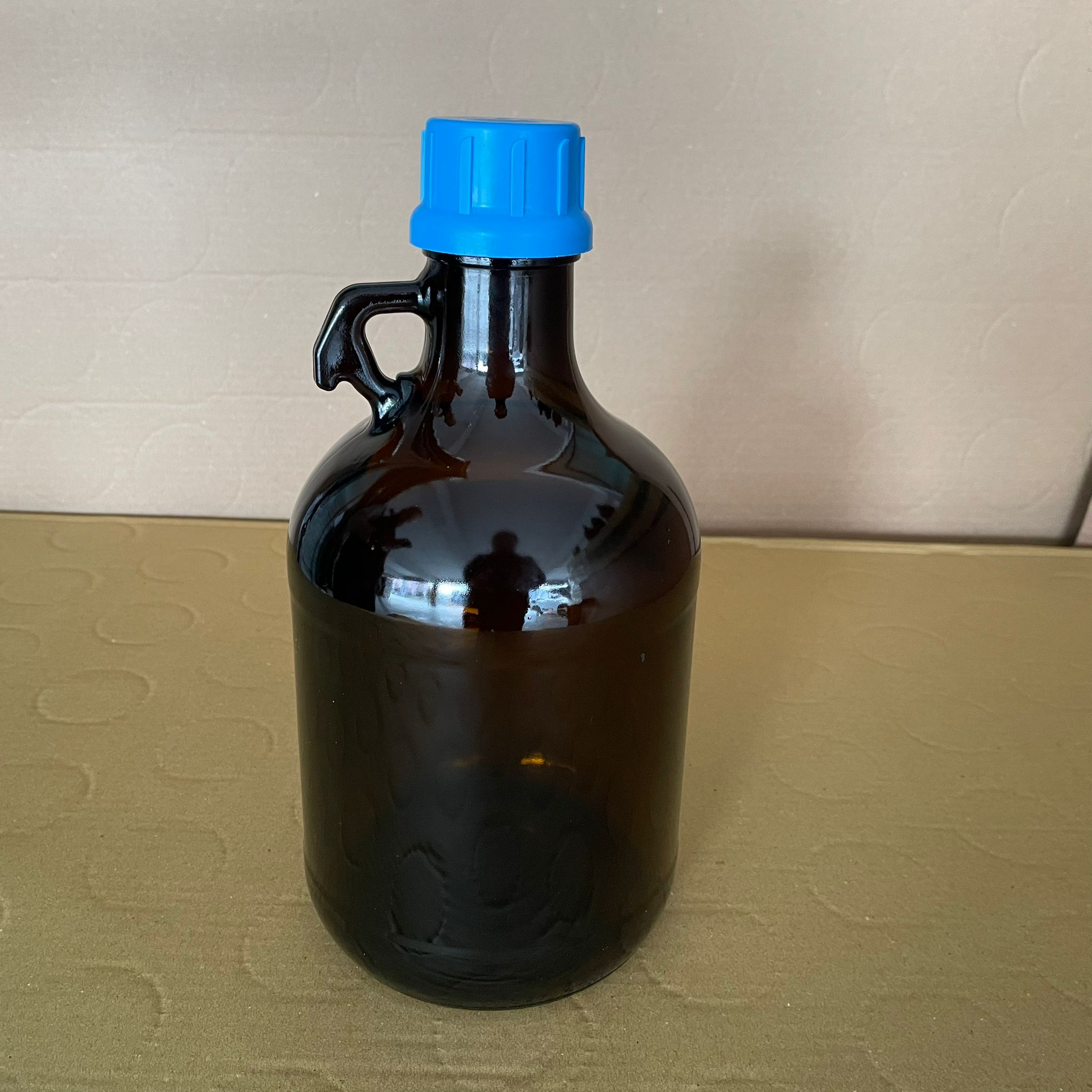 Özel Amber Cam Şişe 2,5 Lt Kapaklı - Kod52 (Geri Dönüşüm)